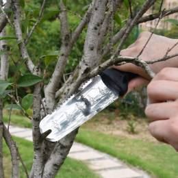 Садовый нож--Один из новых садовых инструментов.