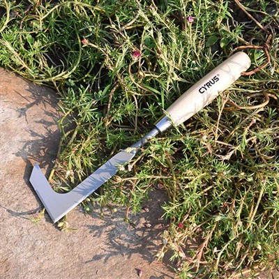 Как правильно пользоваться инструментом для прополки щелей