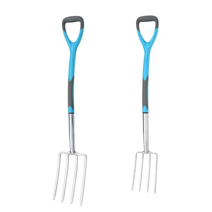 Садовые инструменты копают вилку